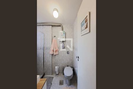 Apartamento à venda com 70m², 2 quartos e 1 vagaBanheiro Social