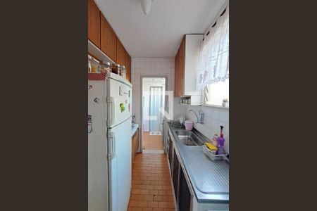 Apartamento à venda com 70m², 2 quartos e 1 vagaCozinha