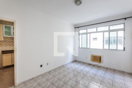 Sala de apartamento para alugar com 1 quarto, 53m² em Pompéia, Santos