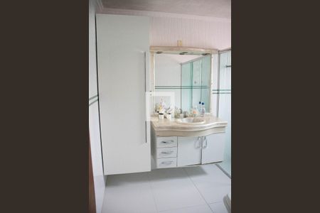 Casa à venda com 130m², 3 quartos e 2 vagasBanheiro 1