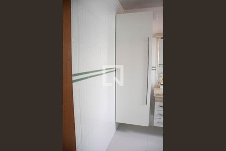 Casa à venda com 130m², 3 quartos e 2 vagasBanheiro 1