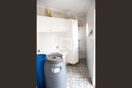 Casa à venda com 130m², 3 quartos e 2 vagasLavanderia