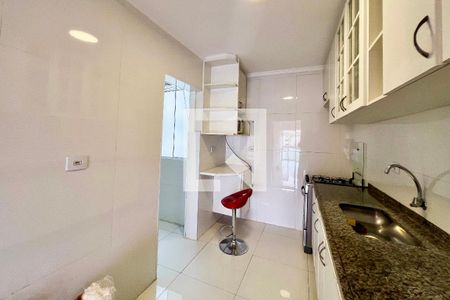 Apartamento para alugar com 77m², 2 quartos e 1 vagaCozinha