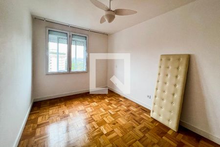 Apartamento para alugar com 77m², 2 quartos e 1 vagaSuíte