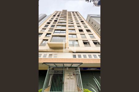Apartamento para alugar com 77m², 2 quartos e 1 vagaFachada