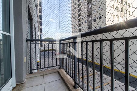 Varanda de apartamento à venda com 1 quarto, 44m² em Jardim Tupanci, Barueri