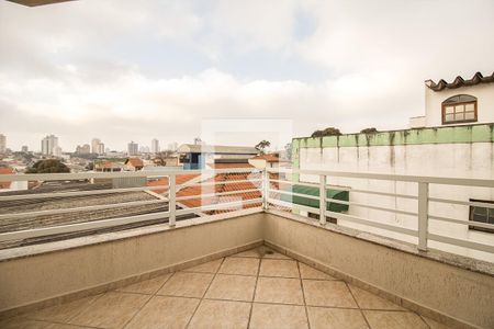 Casa para alugar com 250m², 5 quartos e 6 vagas Casa para alugar com 250m², 5 quartos e 6 vagassacada dos quartos 2-3_1