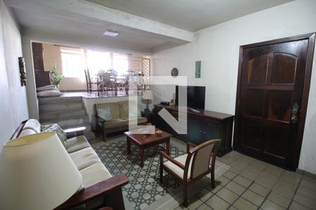 Sala de casa à venda com 4 quartos, 200m² em Vila Monumento, São Paulo