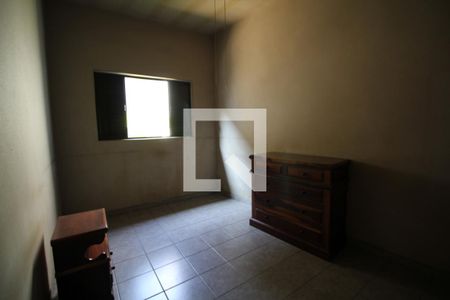 Casa à venda com 200m², 4 quartos e 2 vagasQuarto 4