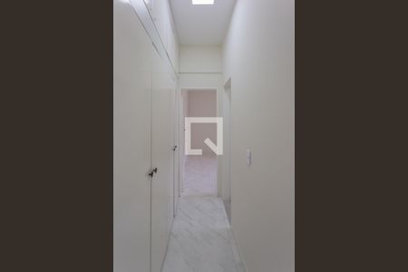 Corredor de apartamento para alugar com 2 quartos, 75m² em Centro, Belo Horizonte