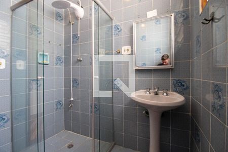 Casa à venda com 190m², 4 quartos e 3 vagasBanheiro Social 