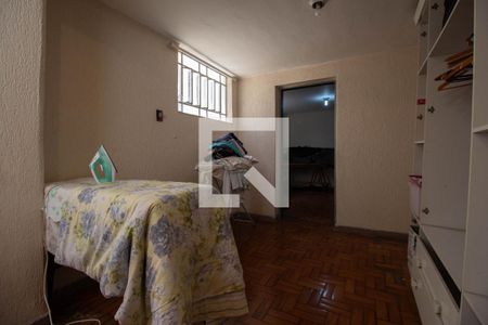 Casa à venda com 190m², 4 quartos e 3 vagasQuarto de Serviço