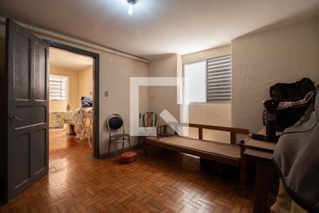 Casa à venda com 190m², 4 quartos e 3 vagasQuarto de Serviço