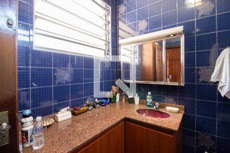 Casa à venda com 190m², 4 quartos e 3 vagasBanheiro da Suíte 1