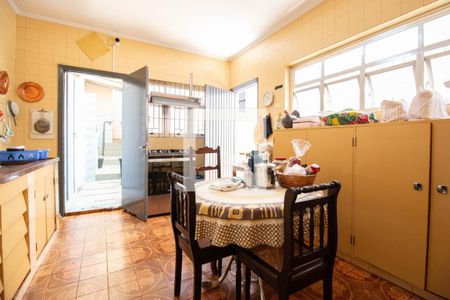 Casa à venda com 190m², 4 quartos e 3 vagasCozinha