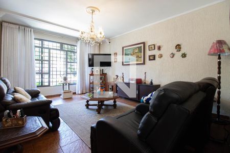 Sala de casa à venda com 4 quartos, 190m² em Vila Deodoro, São Paulo