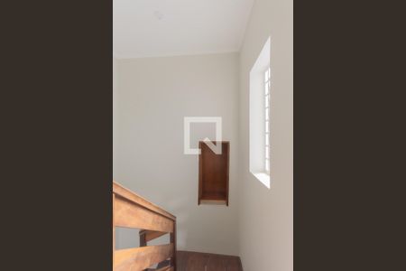 Escada de casa à venda com 4 quartos, 220m² em Jardim Nova Europa, Campinas