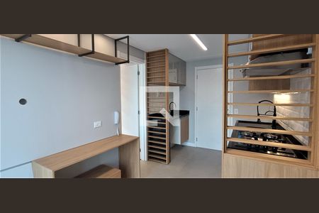Sala/Cozinha de kitnet/studio para alugar com 1 quarto, 28m² em Bom Retiro, São Paulo