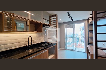 Sala/Cozinha de kitnet/studio para alugar com 1 quarto, 28m² em Bom Retiro, São Paulo