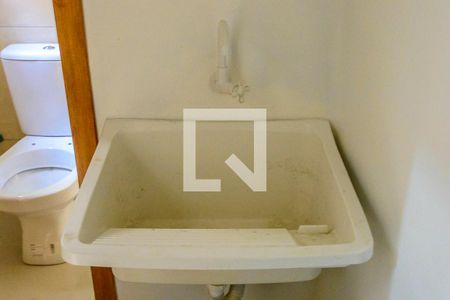 Apartamento à venda com 77m², 2 quartos e sem vaga Apartamento à venda com 77m², 2 quartos e sem vagaÁrea de Serviço