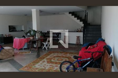 Casa à venda com 5 quartos, 450m² em Jardim da Serra, Jundiaí
