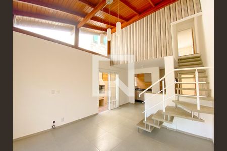 Sala de casa para alugar com 3 quartos, 118m² em Ingleses do Rio Vermelho, Florianópolis