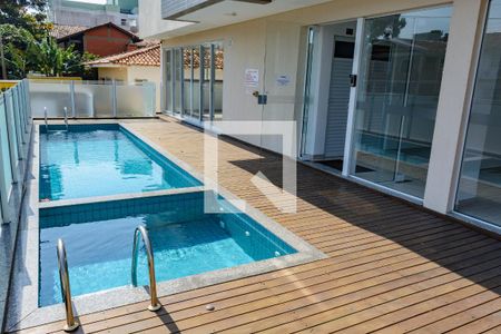 Apartamento para alugar com 86m², 2 quartos e 1 vaga Apartamento para alugar com 86m², 2 quartos e 1 vagaPiscinas