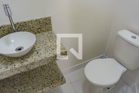 Apartamento para alugar com 86m², 2 quartos e 1 vaga Apartamento para alugar com 86m², 2 quartos e 1 vagaBanheiro Social