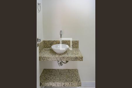 Apartamento para alugar com 86m², 2 quartos e 1 vaga Apartamento para alugar com 86m², 2 quartos e 1 vagaBanheiro Social