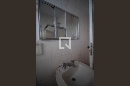 Casa à venda com 152m², 3 quartos e 2 vagasBanheiro