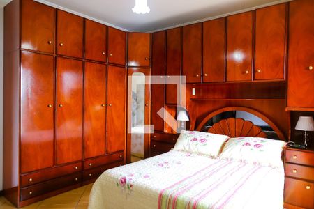 Casa à venda com 149m², 3 quartos e 3 vagasSuite