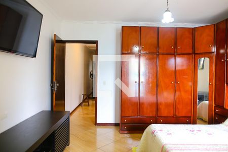 Casa à venda com 149m², 3 quartos e 3 vagasSuite