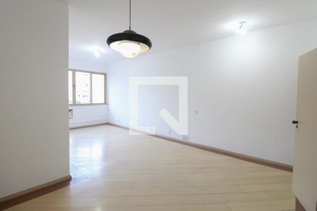 Apartamento para alugar com 99m², 3 quartos e sem vagaSala