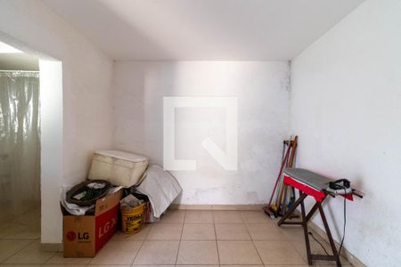 Casa à venda com 300m², 5 quartos e 2 vagasQuarto de Serviço