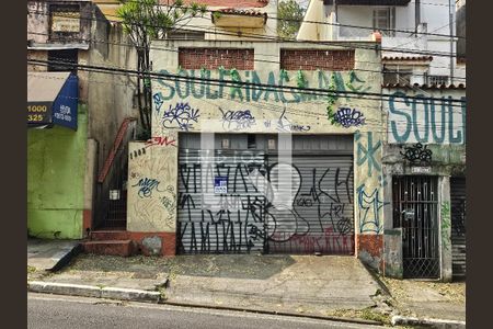 Casa à venda com 300m², 5 quartos e 2 vagasFachada