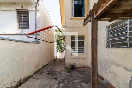 Casa à venda com 300m², 5 quartos e 2 vagasQuintal