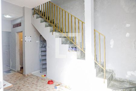 Casa à venda com 216m², 2 quartos e 2 vagasÁrea de Serviço - Quintal