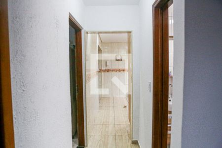 Corredor de casa à venda com 2 quartos, 216m² em Jardim Moncoes, Santo André
