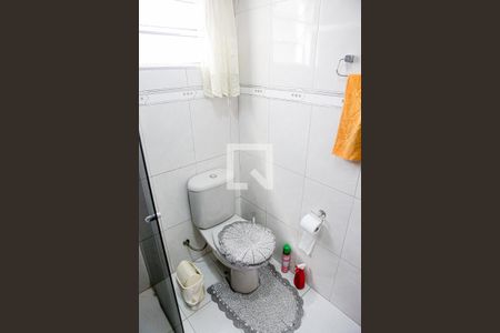 Casa à venda com 216m², 2 quartos e 2 vagasBanheiro