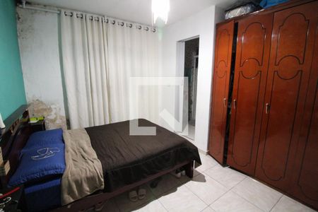 Casa à venda com 75m², 4 quartos e 1 vagaSuite