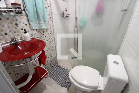 Casa à venda com 75m², 4 quartos e 1 vagaBanheir Suite