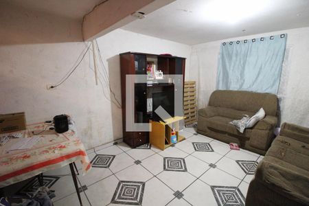 Sala de casa à venda com 4 quartos, 75m² em Conjunto Promorar Sapopemba, São Paulo