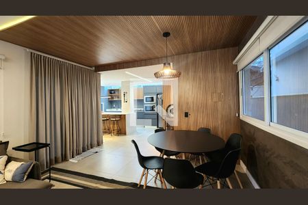 Casa para alugar com 140m², 3 quartos e 1 vaga Casa para alugar com 140m², 3 quartos e 1 vagaSala de Jantar