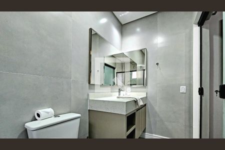 Casa para alugar com 140m², 3 quartos e 1 vaga Casa para alugar com 140m², 3 quartos e 1 vagaBanheiro da Suíte 2