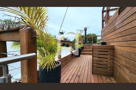 Casa para alugar com 140m², 3 quartos e 1 vaga Casa para alugar com 140m², 3 quartos e 1 vagaDeck Mirante