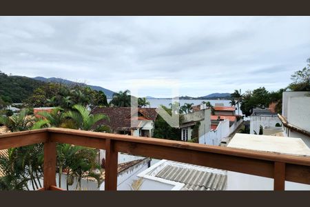 Casa para alugar com 140m², 3 quartos e 1 vaga Casa para alugar com 140m², 3 quartos e 1 vagaMirante - Vista da Lagoa da Conceição