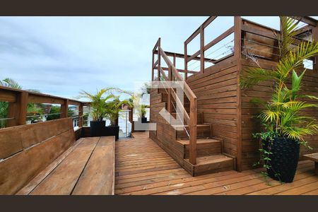 Casa para alugar com 140m², 3 quartos e 1 vaga Casa para alugar com 140m², 3 quartos e 1 vagaDeck Mirante