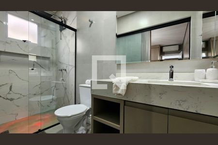 Casa para alugar com 140m², 3 quartos e 1 vaga Casa para alugar com 140m², 3 quartos e 1 vagaBanheiro da Suíte 2