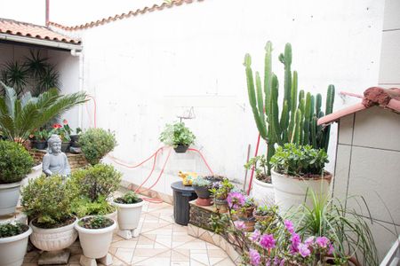 Casa à venda com 406m², 6 quartos e 3 vagasQuintal frente