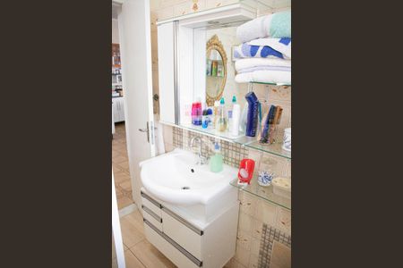 Casa à venda com 406m², 6 quartos e 3 vagasBanheiro 1